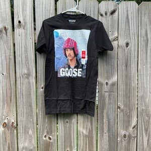 Top Gun Black 'Talk to Me Goose' Graphic T-Shirt